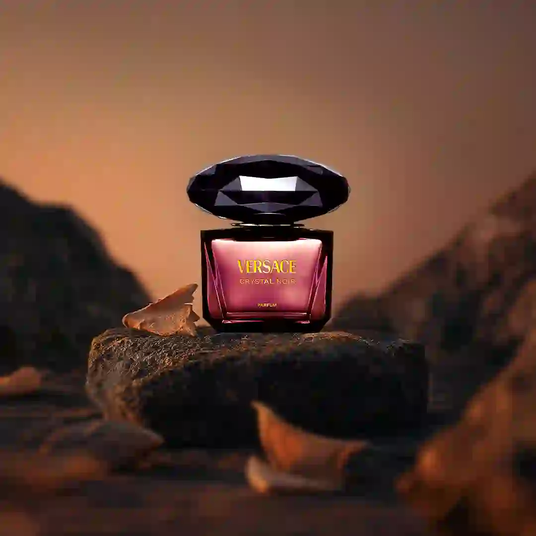 Versace Crystal Noir 010